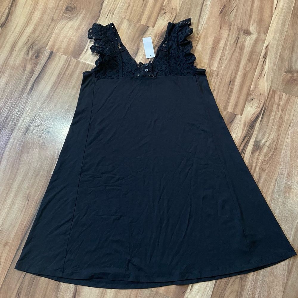 NWT LOFT Simple Little Black Dress With Lace Detail Sz S - Picture 2 of 7